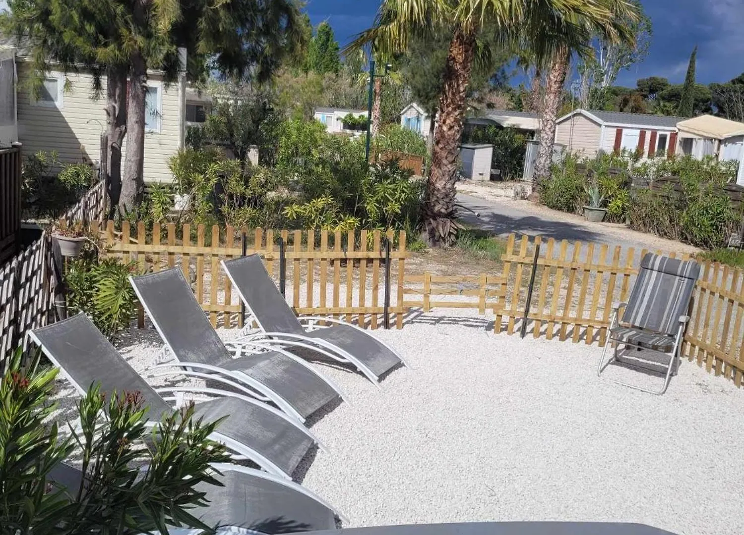Charmant Mobil-Home A 200 M Des Plages Hyeres France